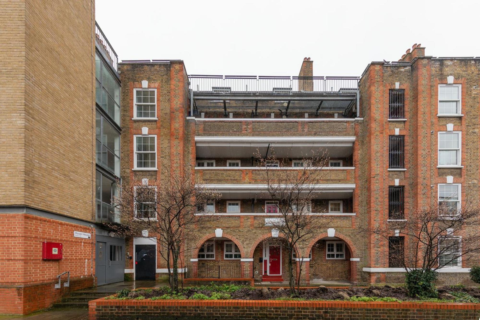 Sleek Shoreditch Hideout - 2 Bed Gem With Balcony In Central London Ngoại thất bức ảnh